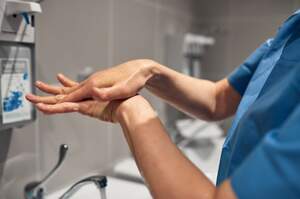 Quanto le organizzazioni sanitarie promuovono l'igiene mani?