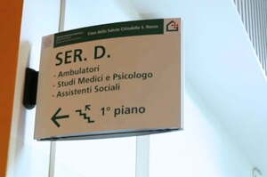 Dipendenze patologiche, SerD in affanno: mancano 1.900 operatori