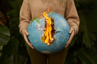 Il Lancet Countdown 2025 denuncia un mondo più caldo, malato e diseguale