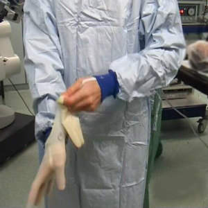 Come indossare i guanti sterili 
